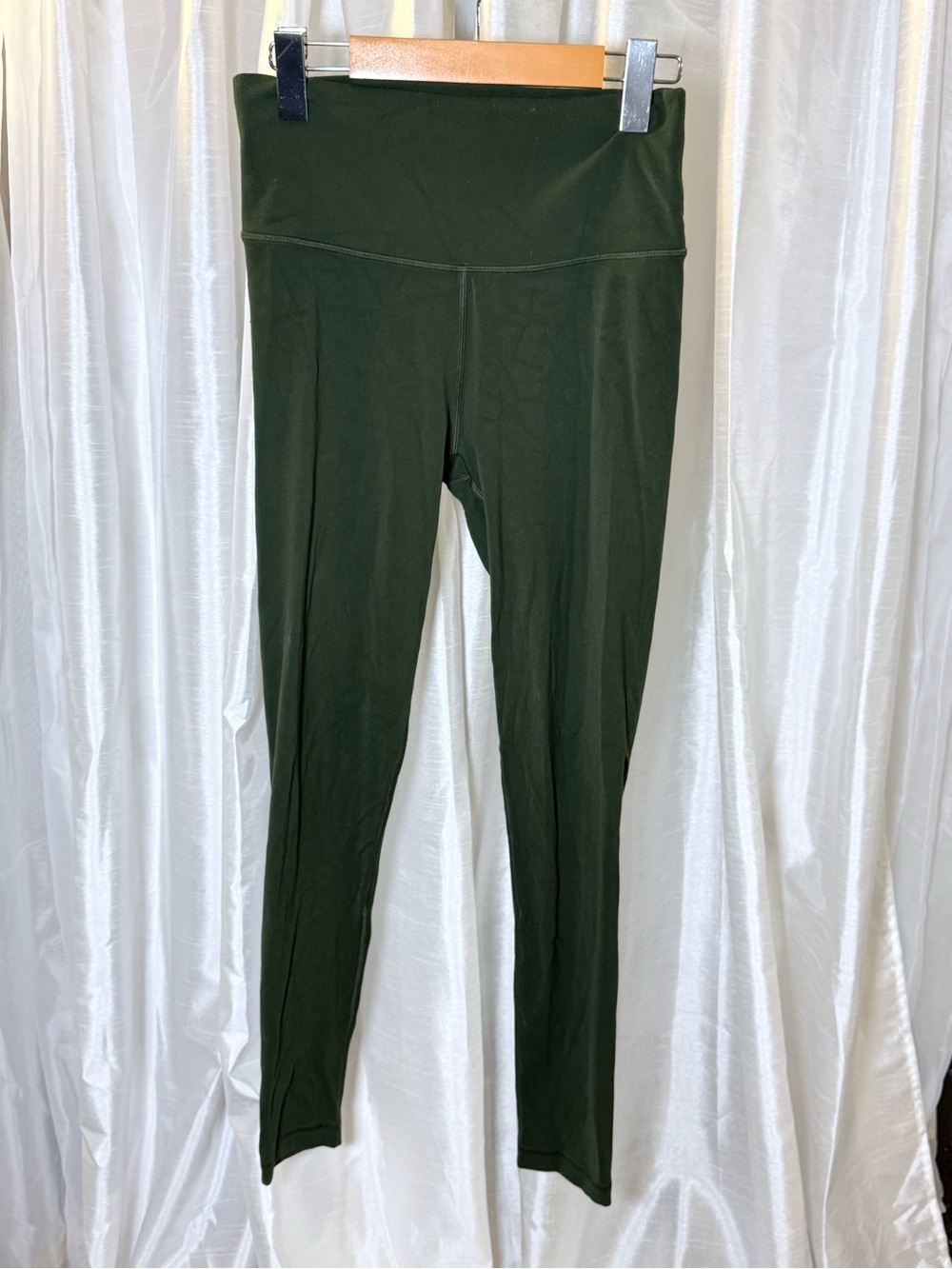 TNA High-Rise Dark Olive Leggings